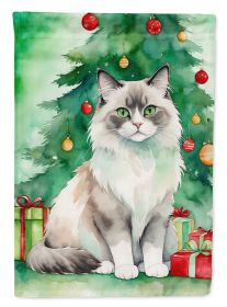 Ragdoll Cat By the Christmas Tree Garden Flag Mailbox Flag Decorative Yard Flag Banner Outside Patio Artwork Yard Flower Beds, Garden Size, Multicolor